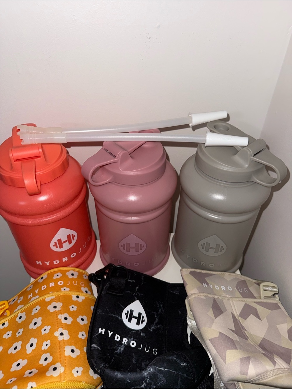 Hydrojugs and sleeves